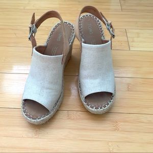 Toms Monica Wedge in Natural Size 7